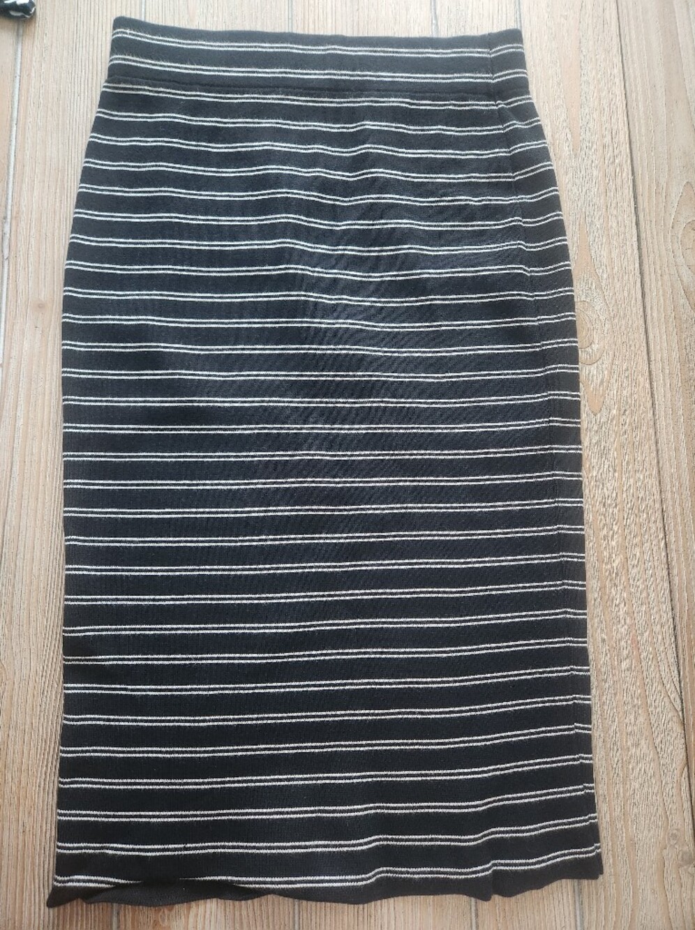 White Hiusr Black Market Black & White Striped Knit Pencil Skirt
